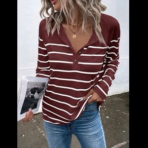 🛑 SOLD 🛑 🖤 Raglan Sleeve Striped Half Button Tee 🖤
